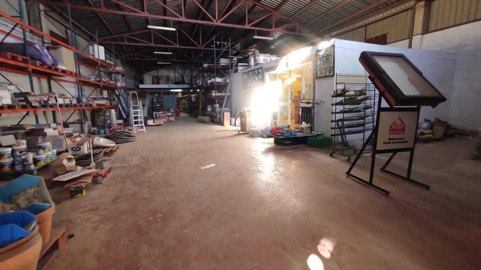 Local comercial en venta en El Carpio, imagen 2