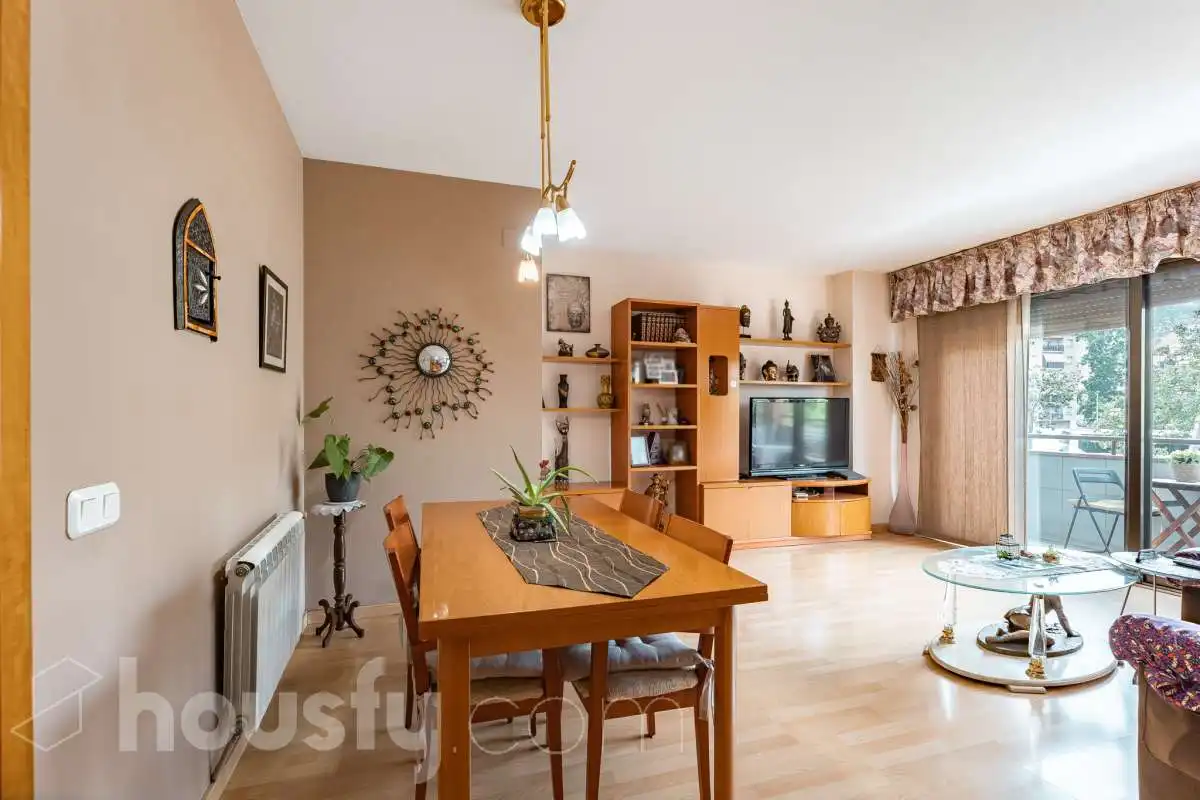 Sala de estar de Piso en venta en Barcelona con Aire acondicionado, Calefacción y Amueblado