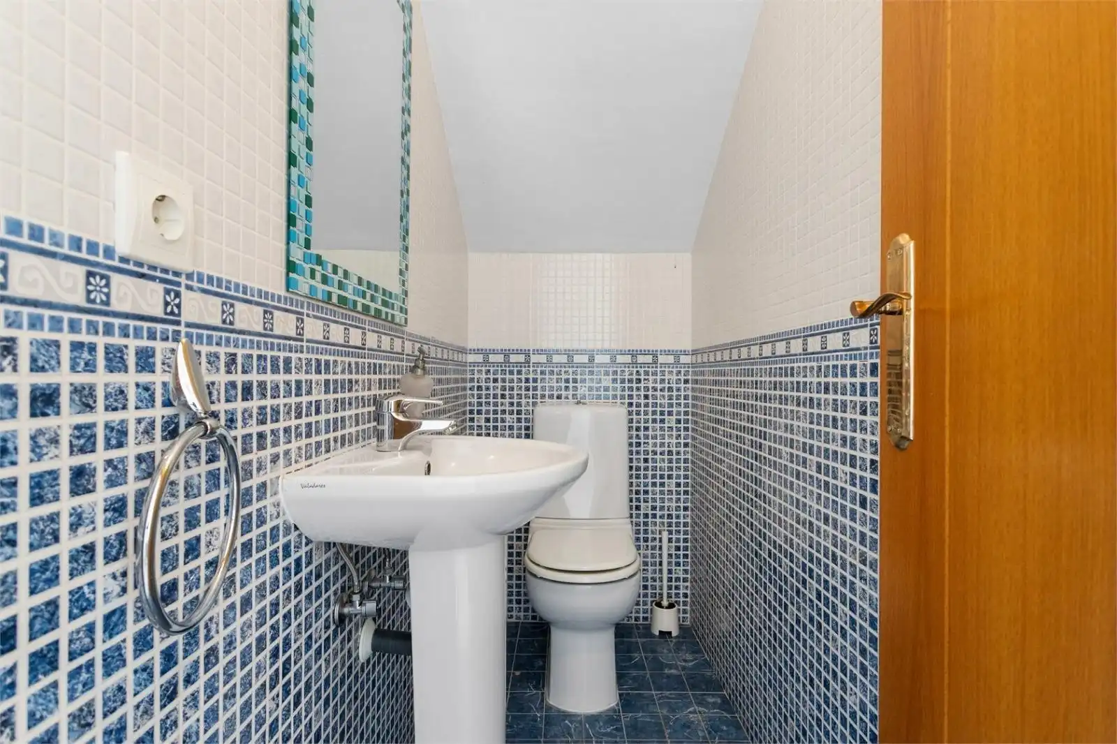 Bany de Àtic en venda en Benalmádena amb Aire condicionat, Calefacció i Jardí privat