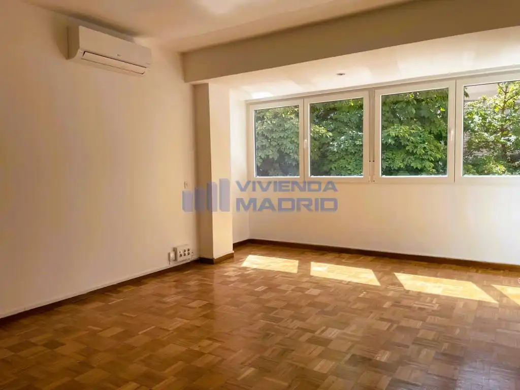 Piso de alquiler en Carlos Caamaño, Nueva España