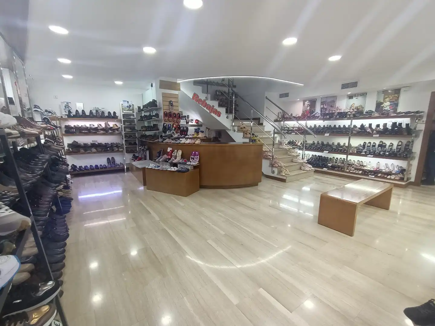 Local comercial en venda a Casco Urbano, imagen 3