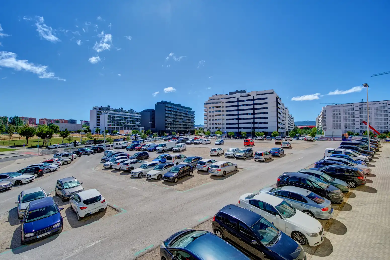 Parking de Piso en venta en  Pamplona / Iruña con Calefacción, Terraza y Balcón