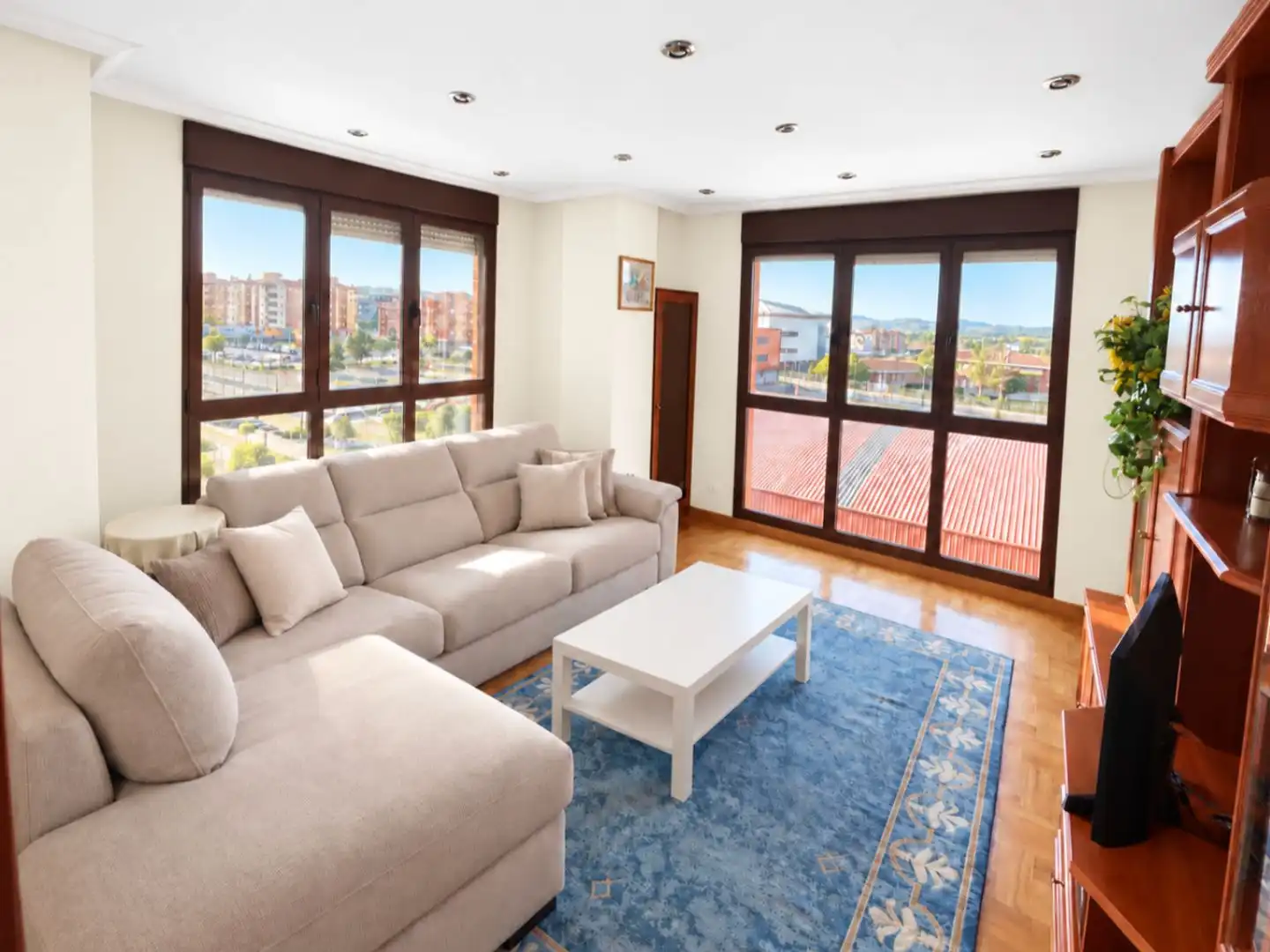 Sala de estar de Piso de alquiler en Lugones