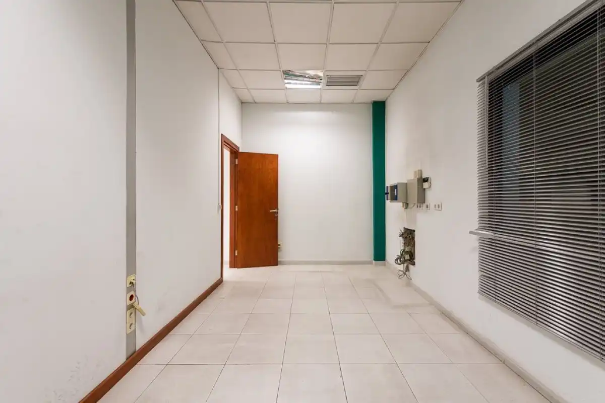 Oficina en venta en Ciudad Jardín