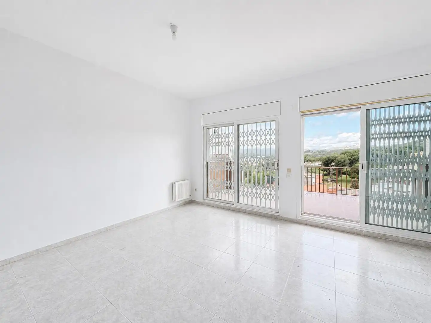 Bedroom of Detached homes for sale in Lloret de Mar  with Heating, Terrace and Balcony