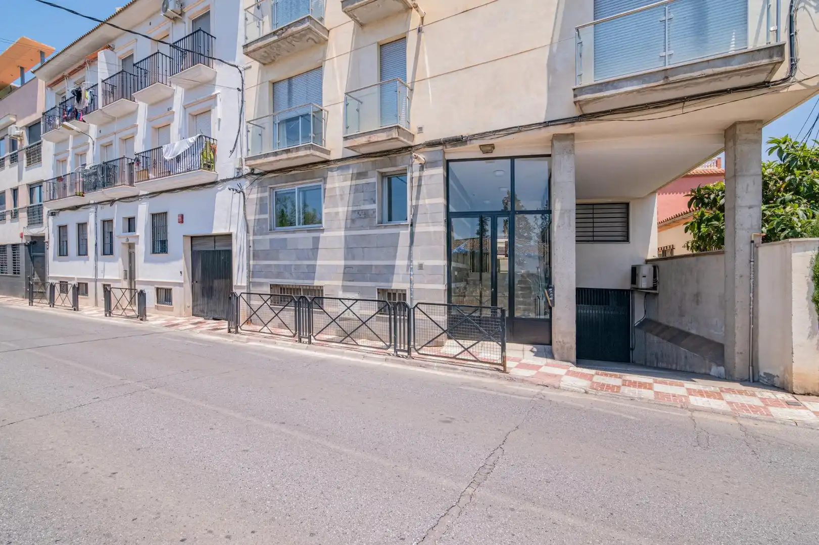 Vista exterior de Pis en venda en Armilla amb Aire condicionat, Calefacció i Terrassa
