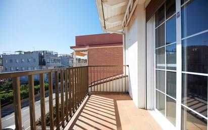 Single-family semi-detached for sale in Carrer del Vendrell, Marítim