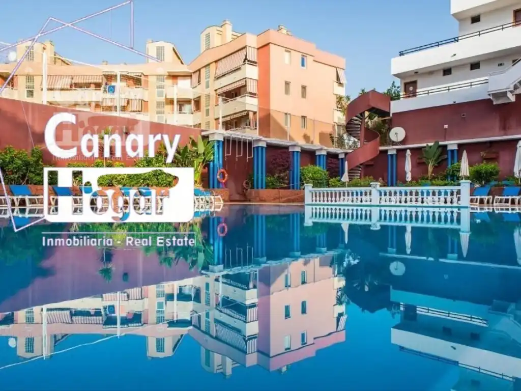 Vista exterior de Apartament en venda en Arona amb Calefacció i Piscina comunitària