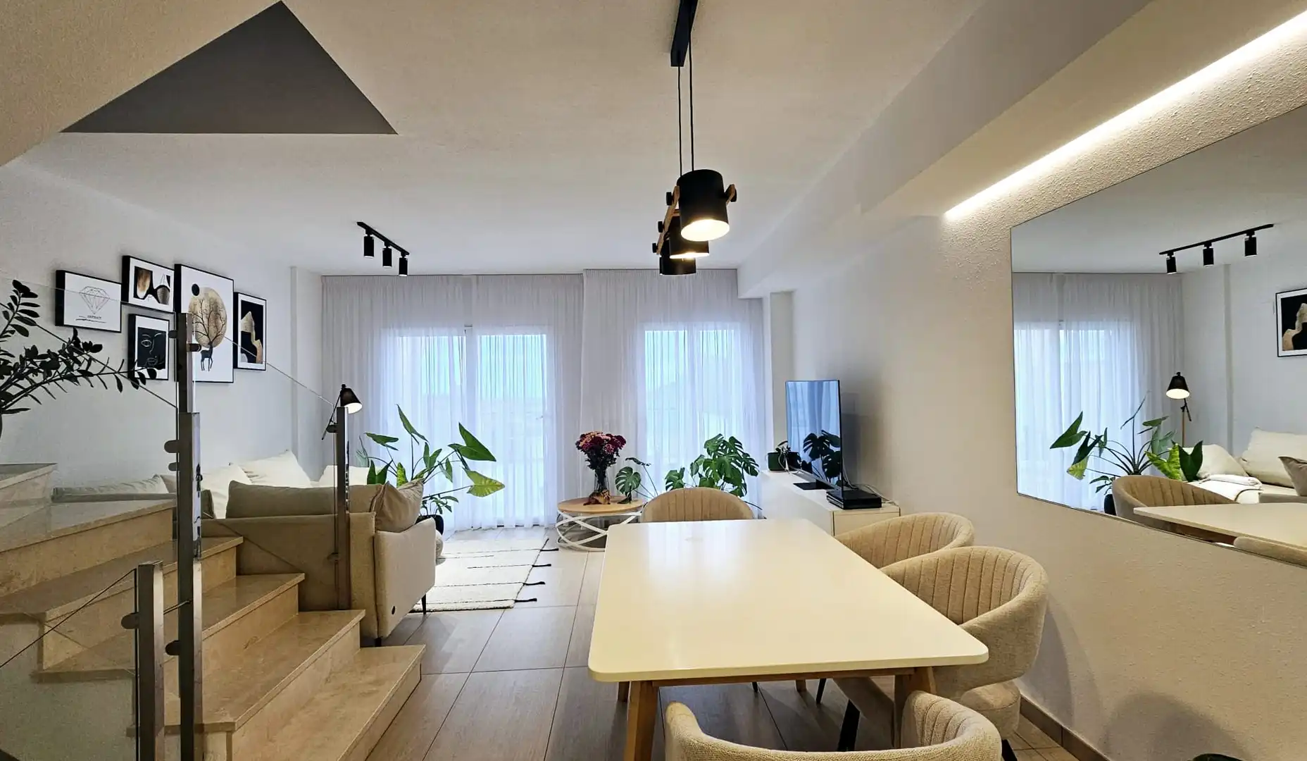 Sala de estar de Casa adosada en venta en Calpe / Calp con Aire acondicionado, Terraza y Amueblado