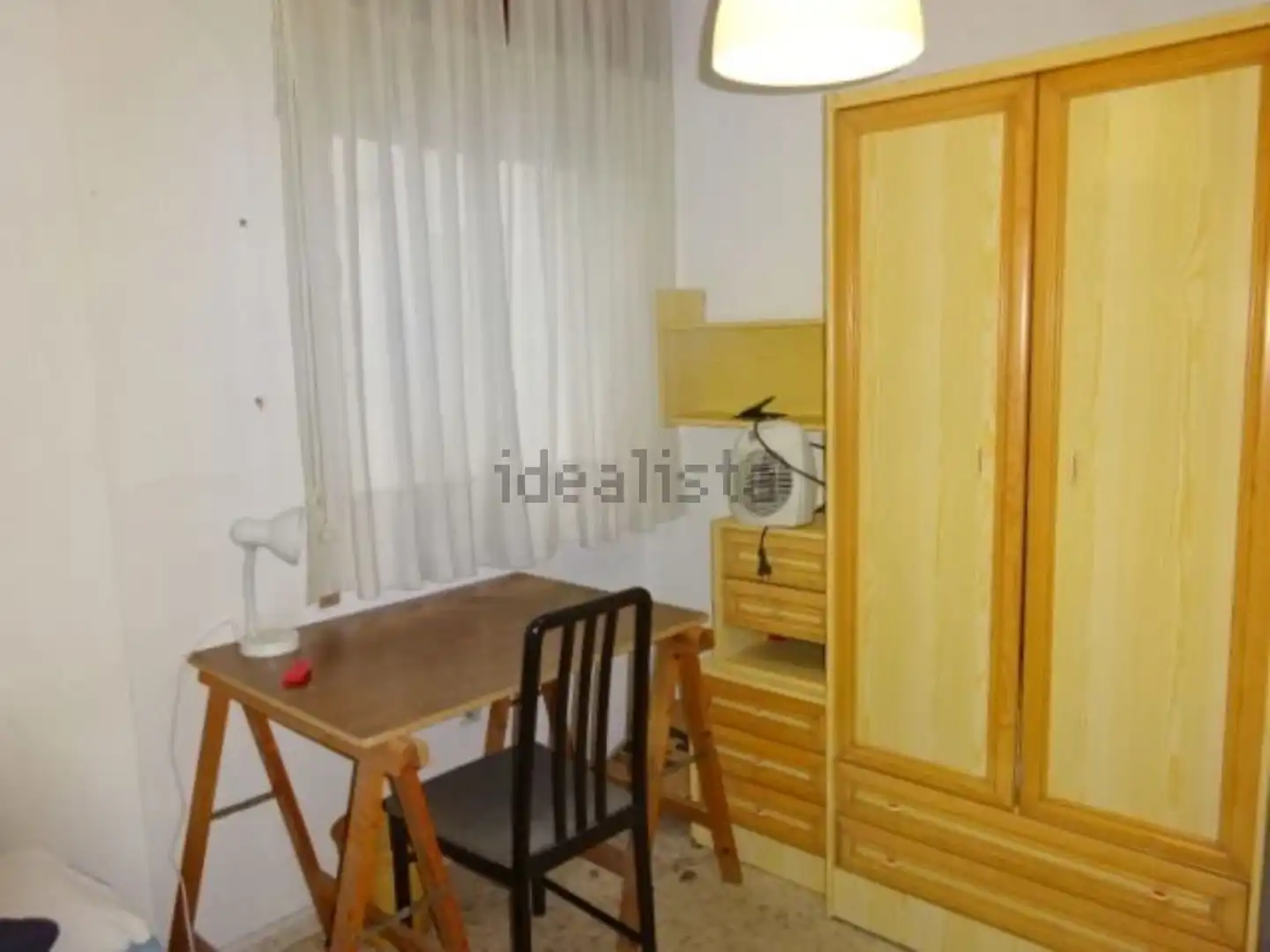 Bedroom of Flat for rent in Sevilla  with Air Conditioner, Terrace and Furnished
