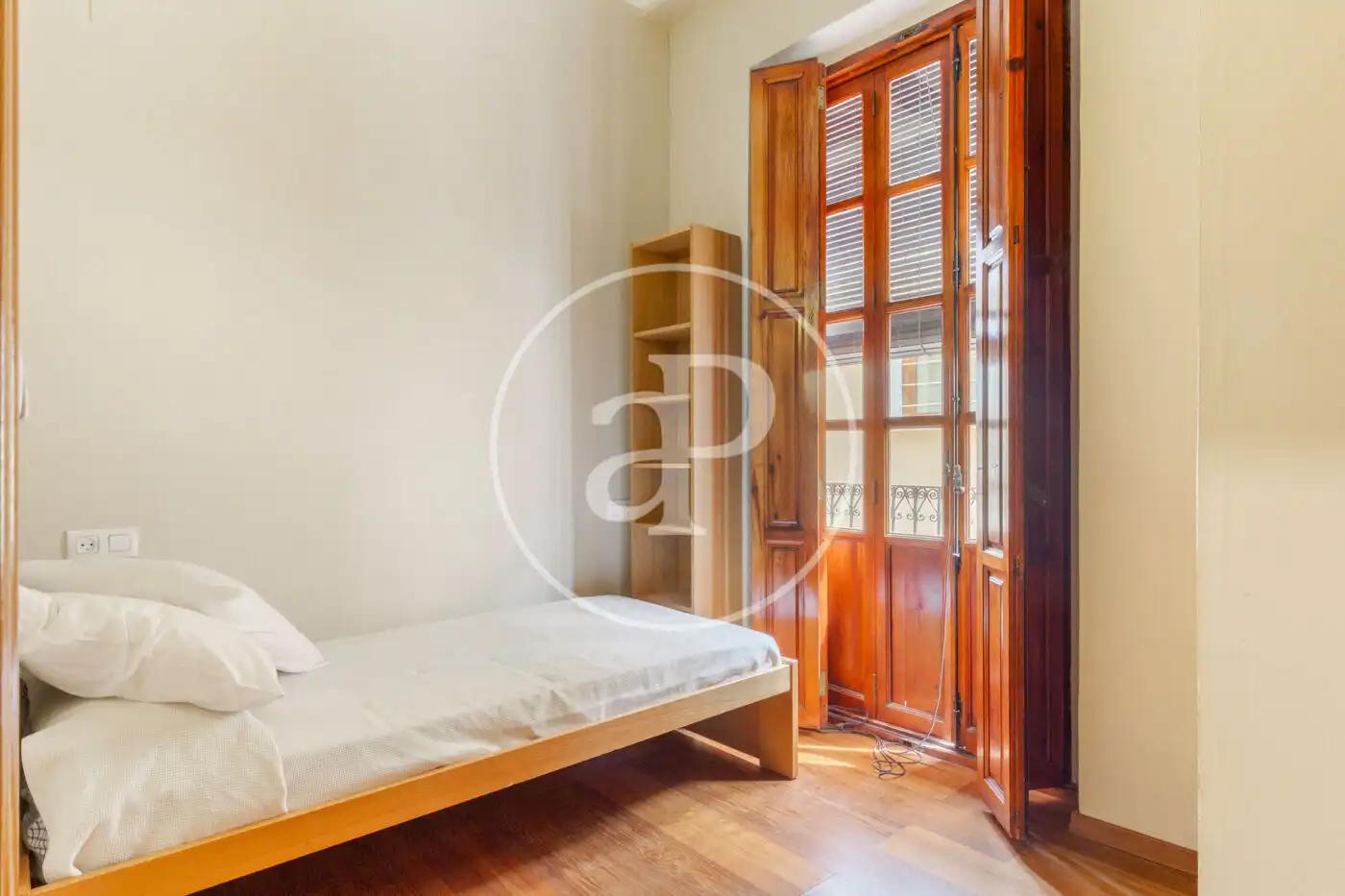 Piso con terraza en alquiler en C/ dels Serrans, imagen 15