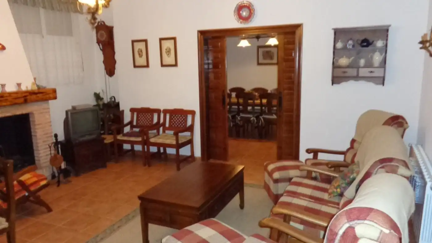 Sala de estar de Casa o chalet en venta en Petrer con Aire acondicionado, Calefacción y Jardín privado
