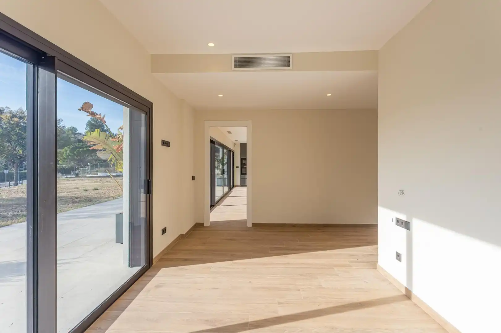 Casa o chalet de alquiler en Sant Esteve Sesrovires con Calefacción, Jardín privado y Parquet