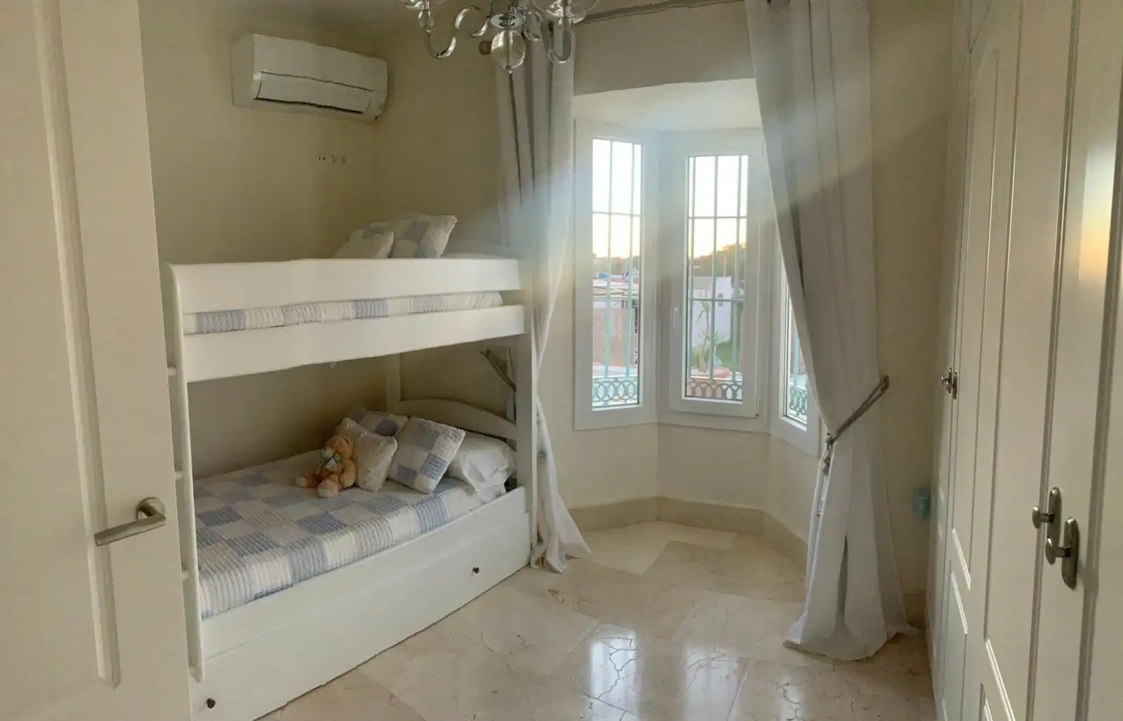 Detached house with terrace for sale in San Roque Pueblo, imagen 19