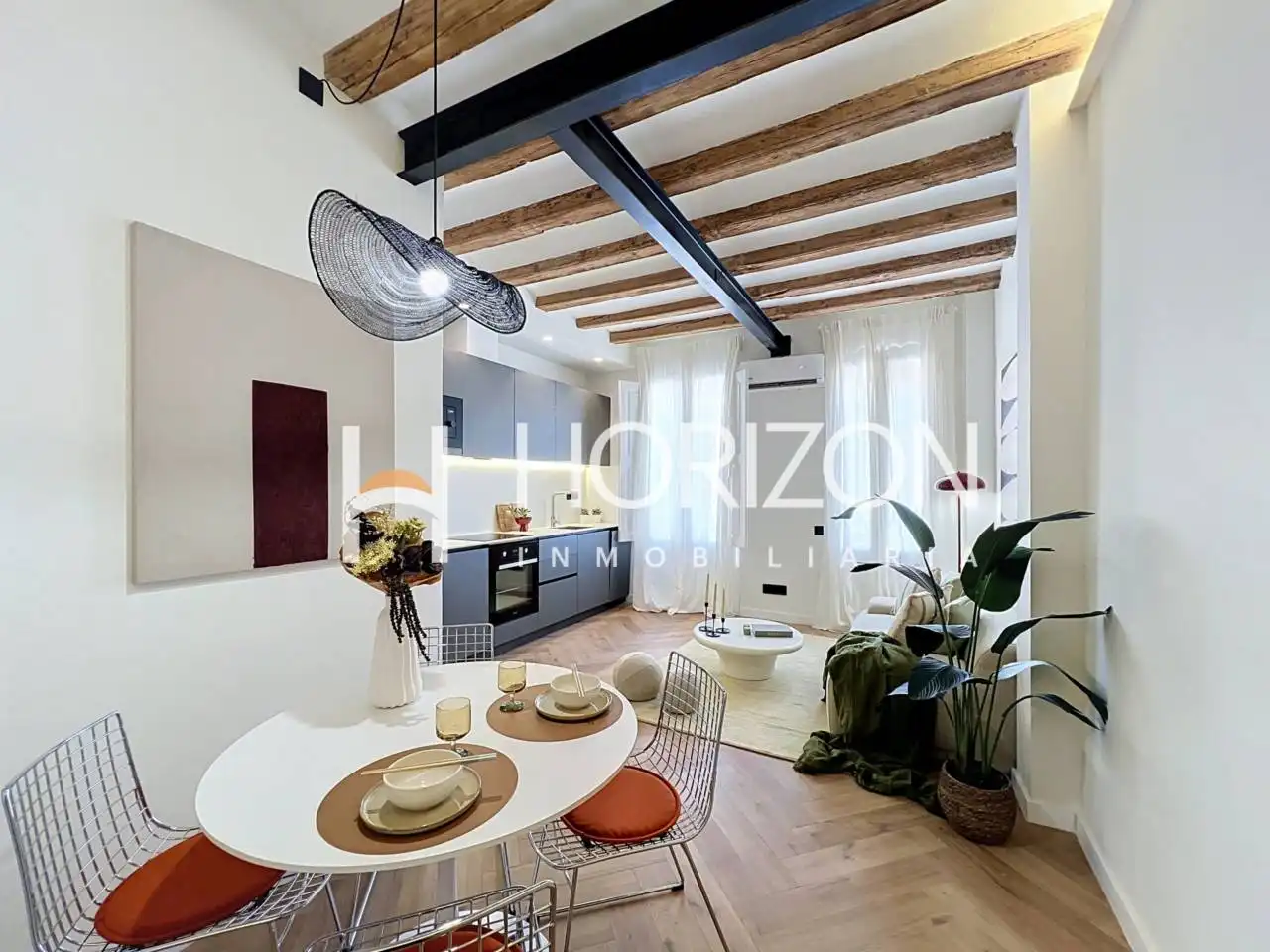Wohnzimmer von Wohnung zum Verkauf in Barcelona mit Klimaanlage, Heizung und Möbliert