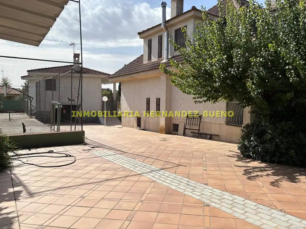 Xalet amb piscina en venda a Villamayor, imagen 17