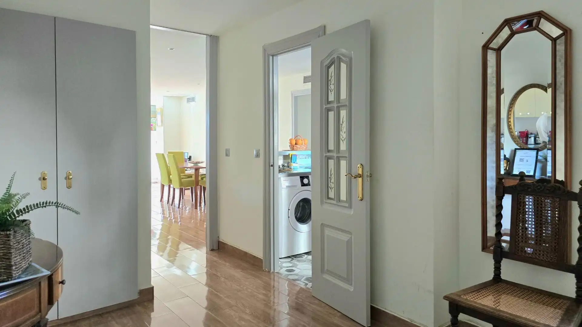 Wohnungen zum Verkauf in Torremolinos mit Privatgarten, Möbliert und Gemeinschaftspool