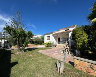 Vista exterior de Casa o xalet en venda en El Vendrell amb Terrassa