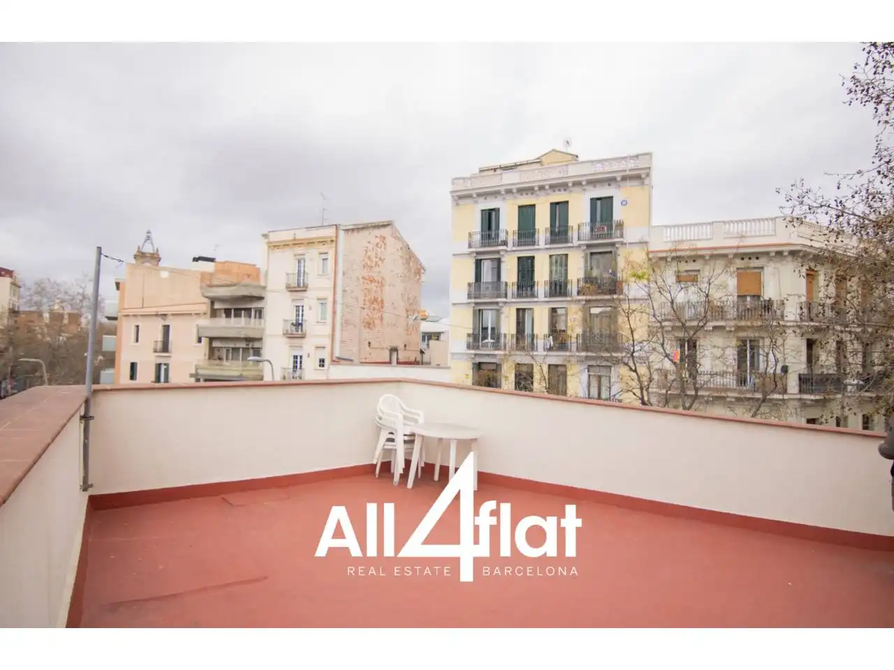 Exterior view of Flat for sale in Barcelona  with Air Conditioner, Parquet flooring and Terrace