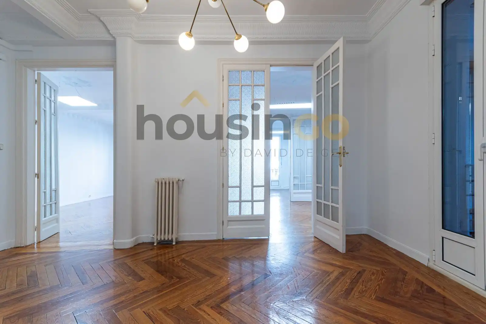 Living room of Office for rent in Madrid  with Air Conditioner, Heating and Balcony