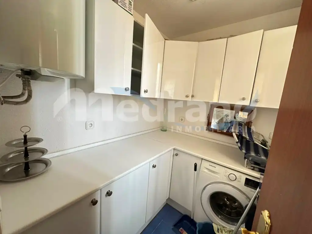Kitchen of Flat for sale in Benidorm  with Air Conditioner, Private garden and Swimming Pool