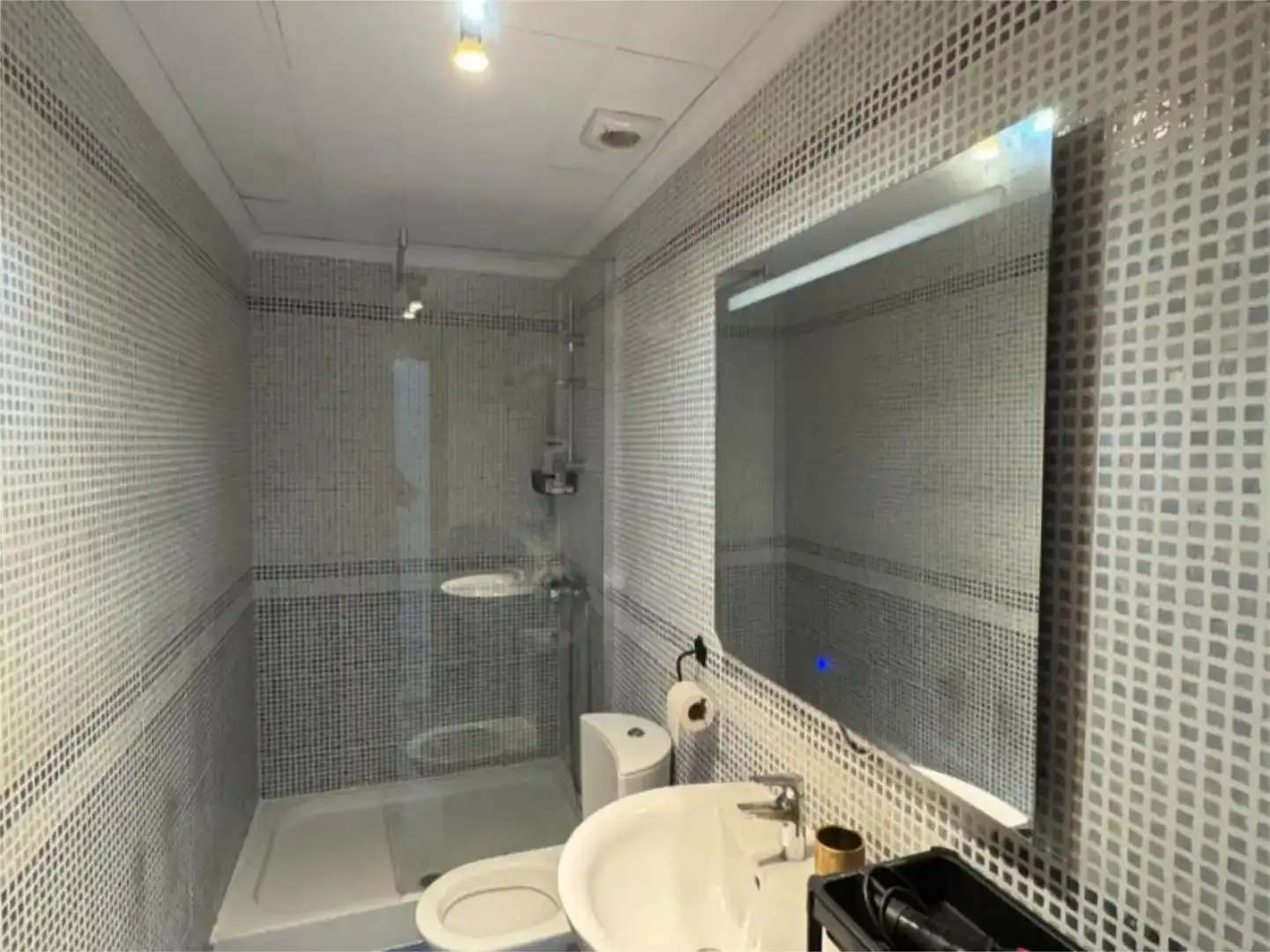 Bany de Apartament en venda en Calpe / Calp amb Aire condicionat, Piscina i Balcó