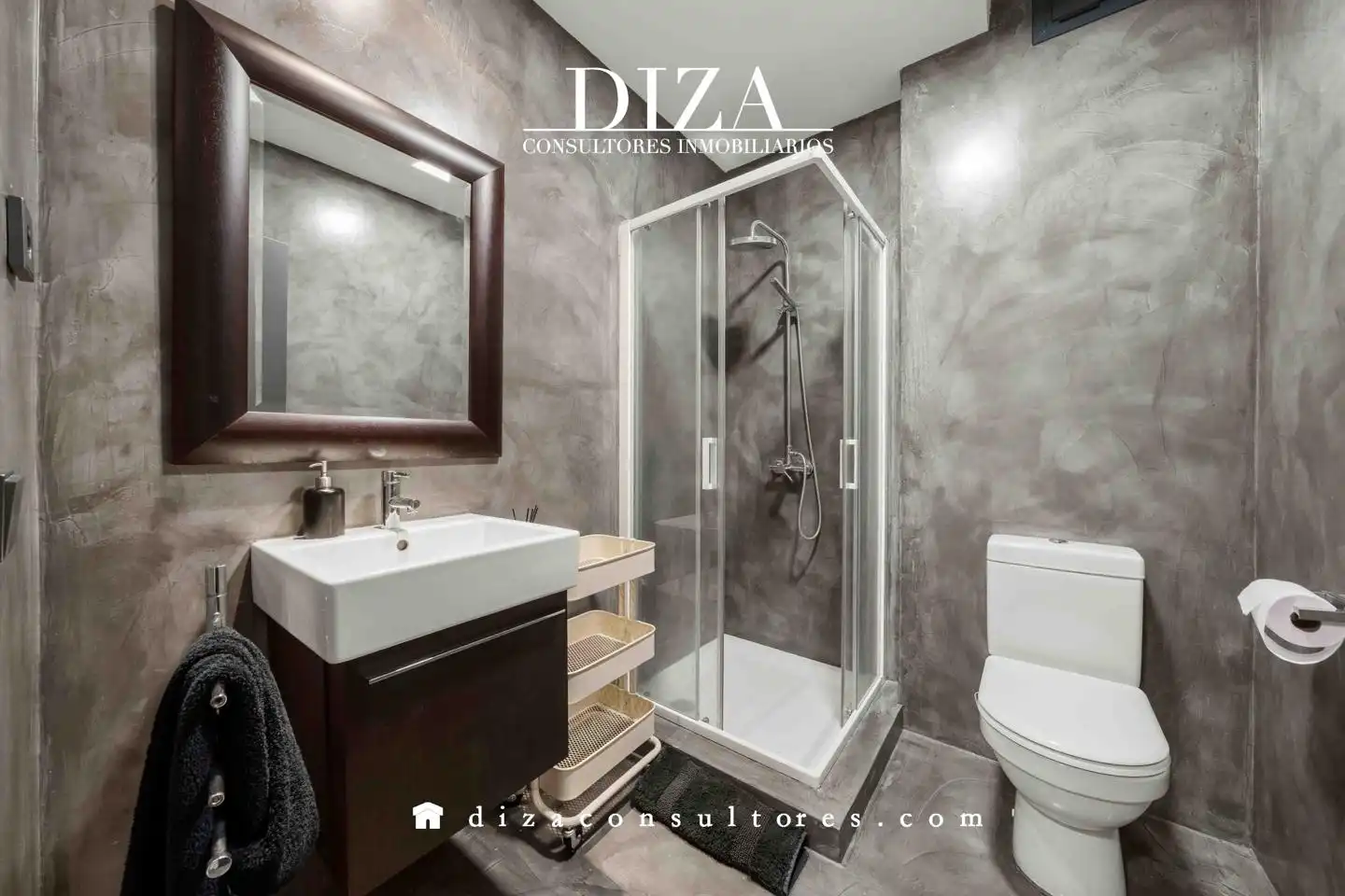 Baño de Casa o chalet en venta en Boadilla del Monte con Aire acondicionado, Calefacción y Jardín privado