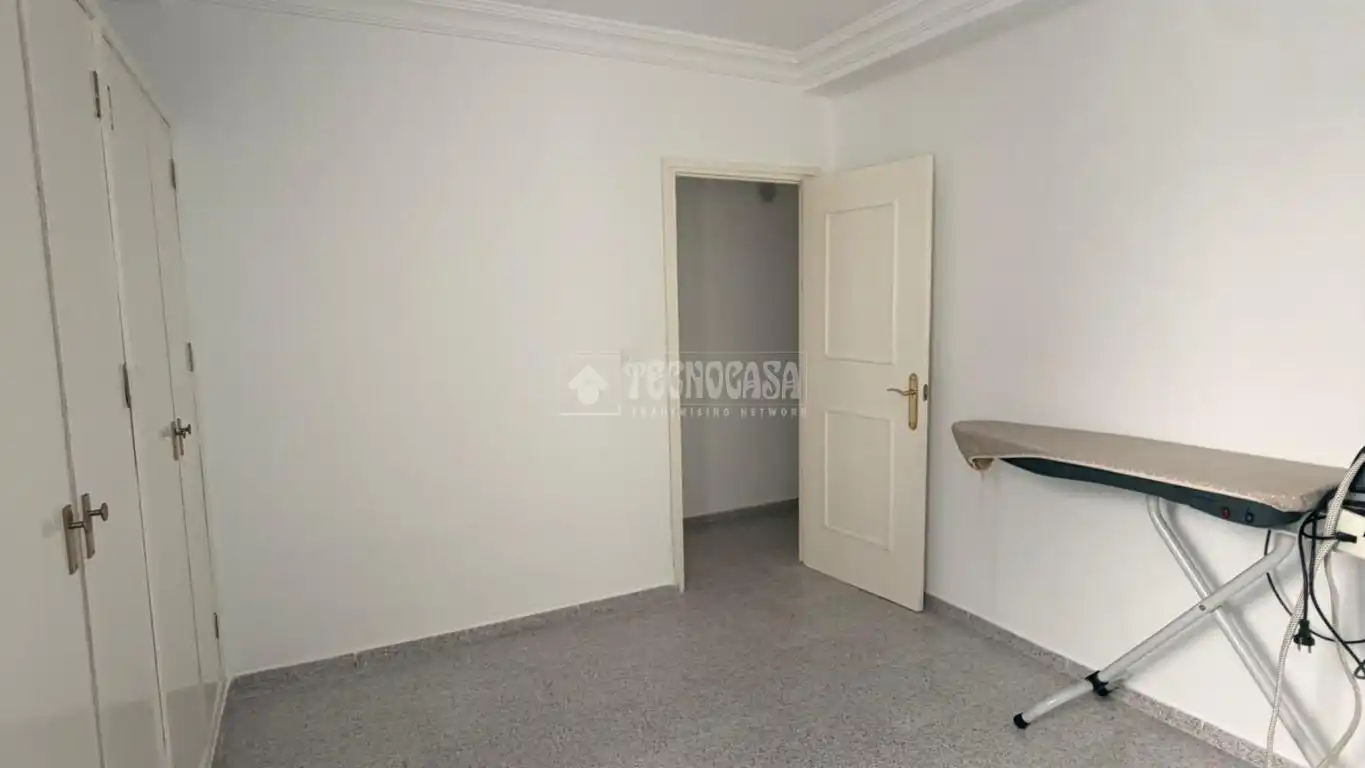 Bedroom of Flat for sale in Chiclana de la Frontera