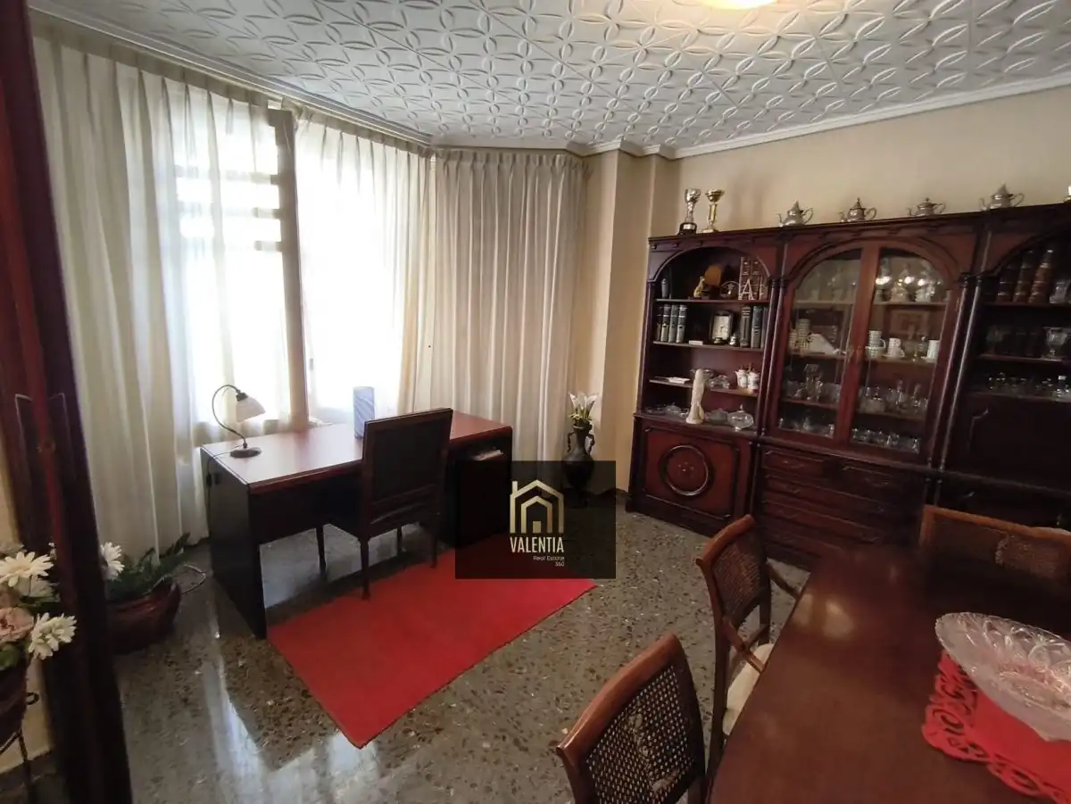 Flat for sale in Mora  with Alarm