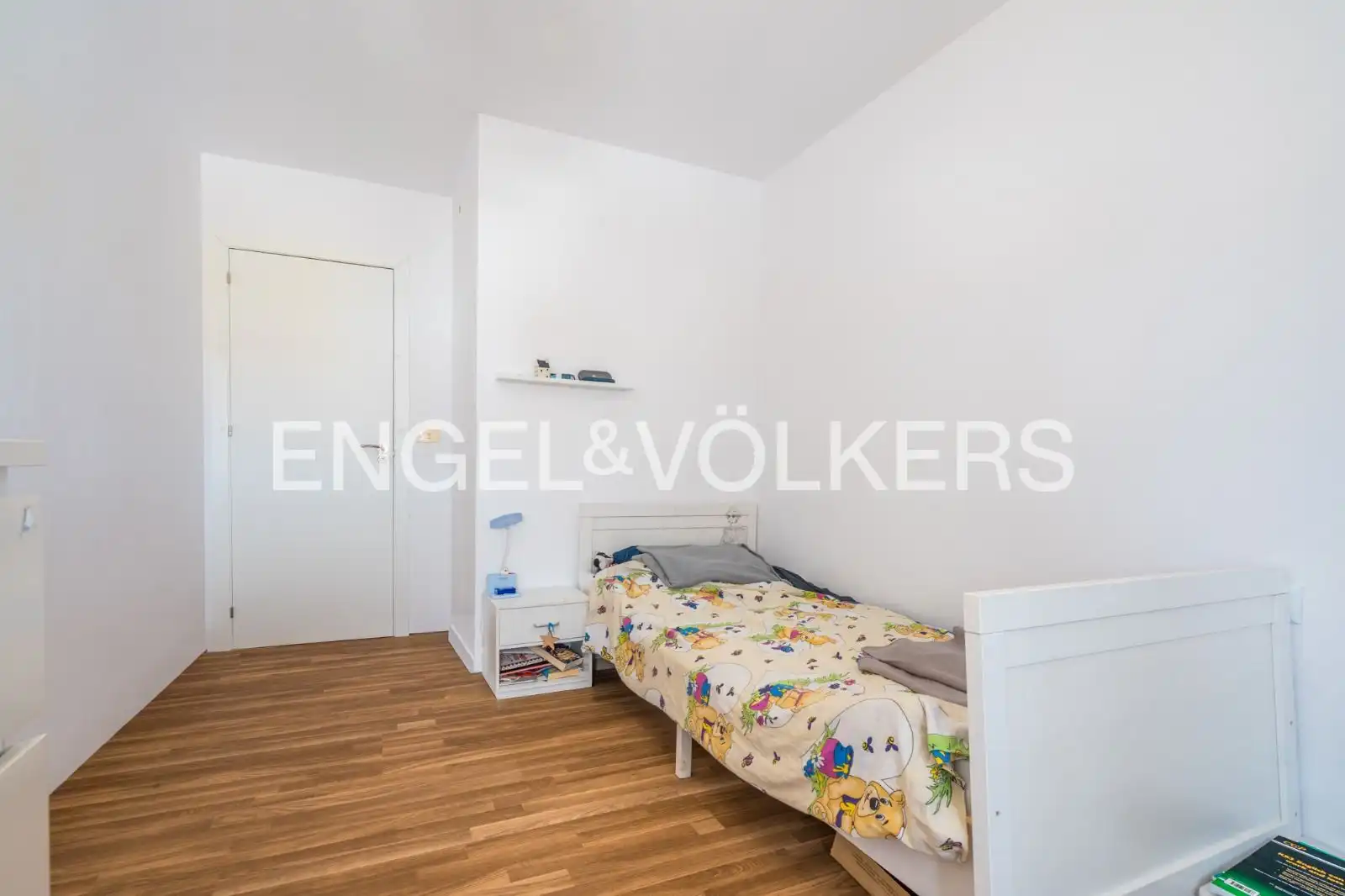 Bedroom of Flat for rent in Sagunto / Sagunt  with Air Conditioner, Heating and Parquet flooring