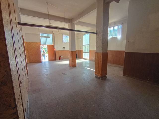 Local comercial en Venta en Bellavistas - Hipercor