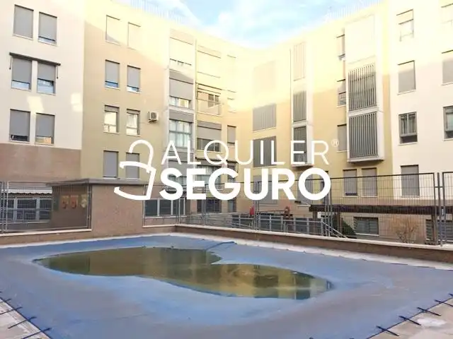 Exterior view of Flat for rent in Alcobendas  with Air Conditioner, Heating and Storage room