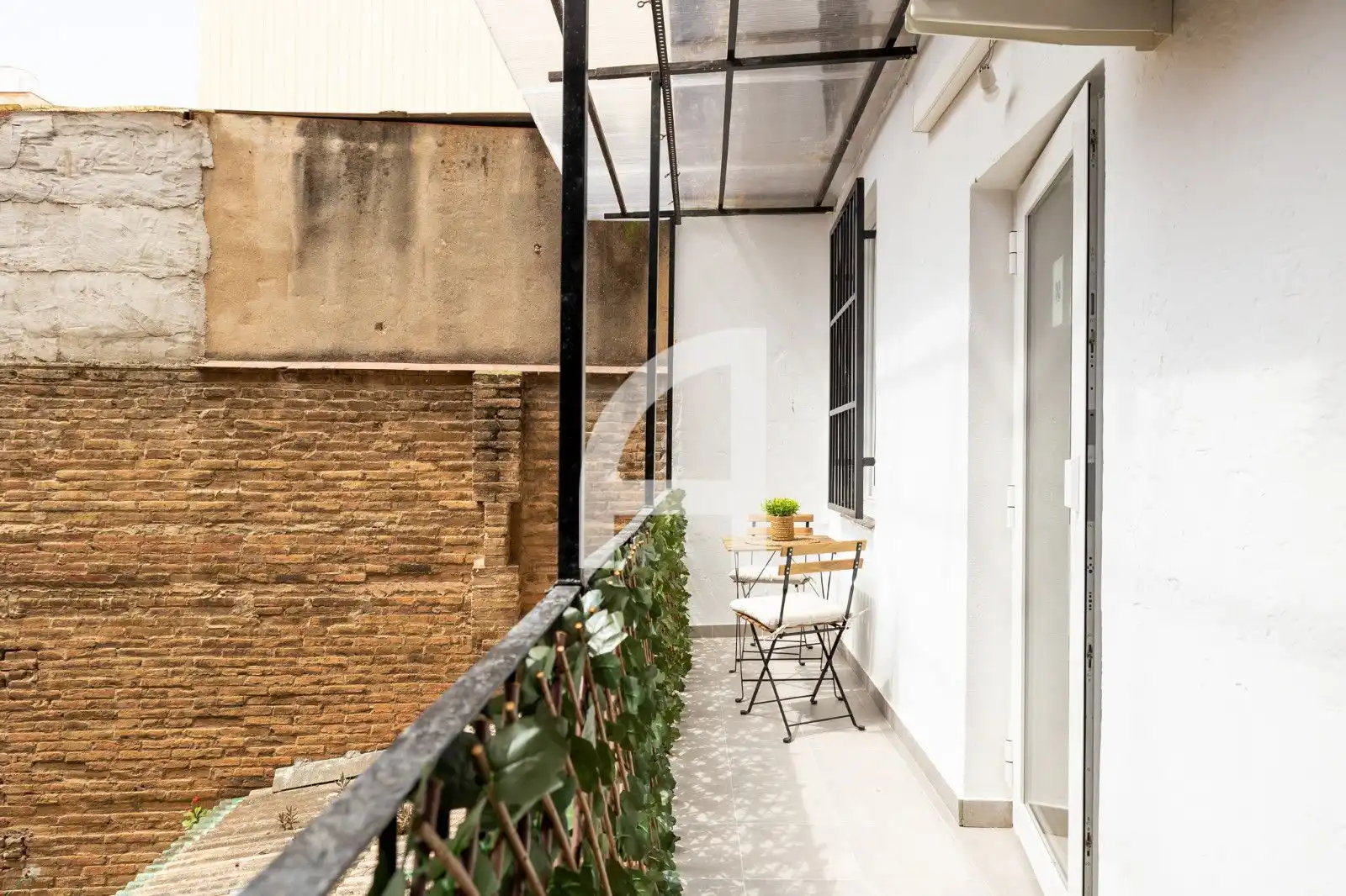 Flat with terrace for sale in Pintor Pahissa, imagen 5