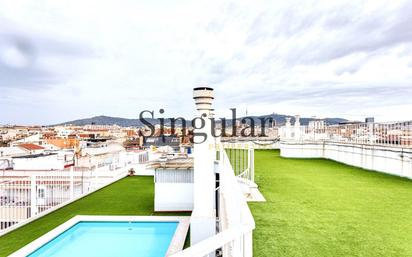 Exterior view of Flat for sale in  Barcelona Capital  with Balcony