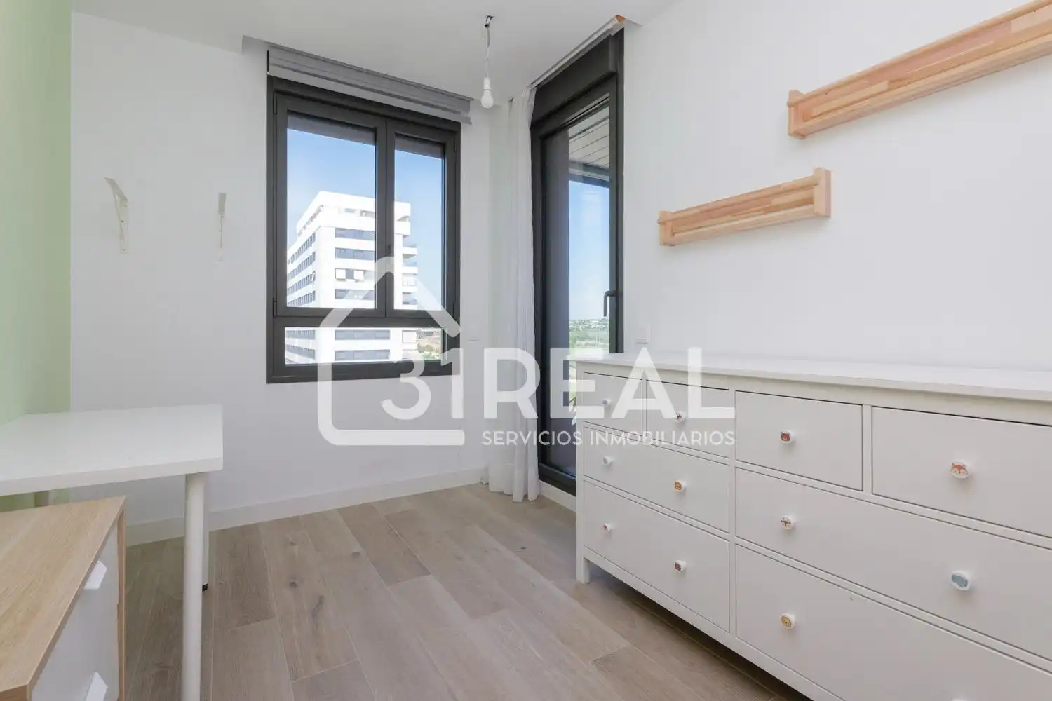 Bedroom of Flat for sale in Madrid  with Air Conditioner, Heating and Terrace