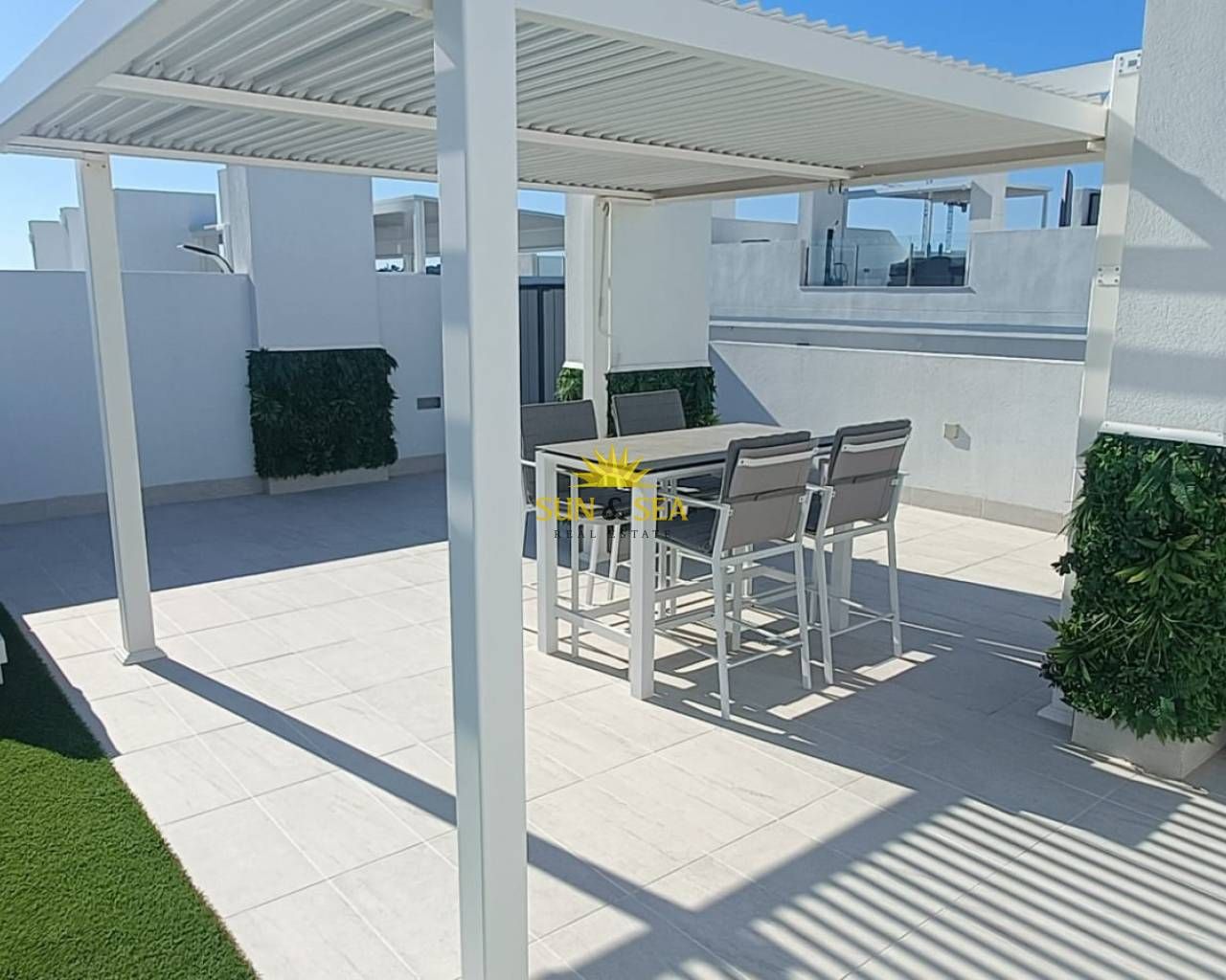 Terrace of Attic to rent in Torrevieja  with Air Conditioner, Heating and Terrace