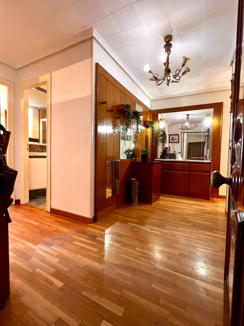 Piso en venta en Tavernes Blanques con Aire acondicionado, Calefacción y Parquet