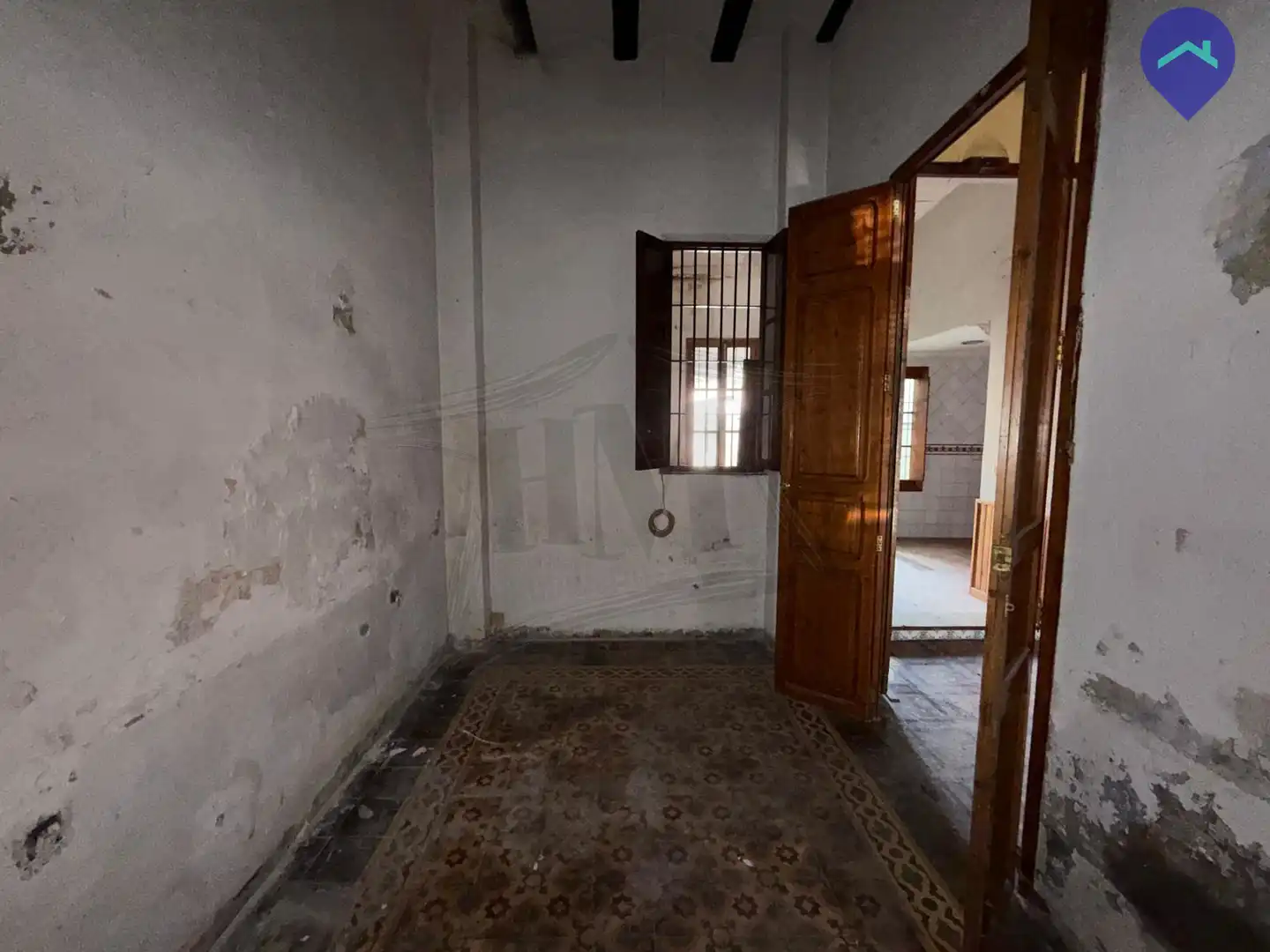 Flat for sale in Valencia  with Storage room and Alarm