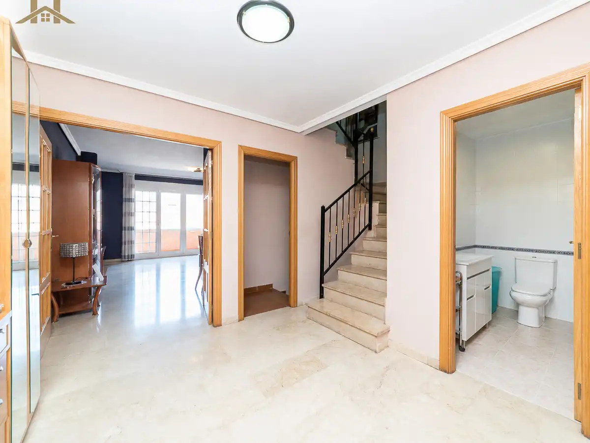 Casa adosada en venta en Móstoles con Aire acondicionado, Calefacción y Jardín privado