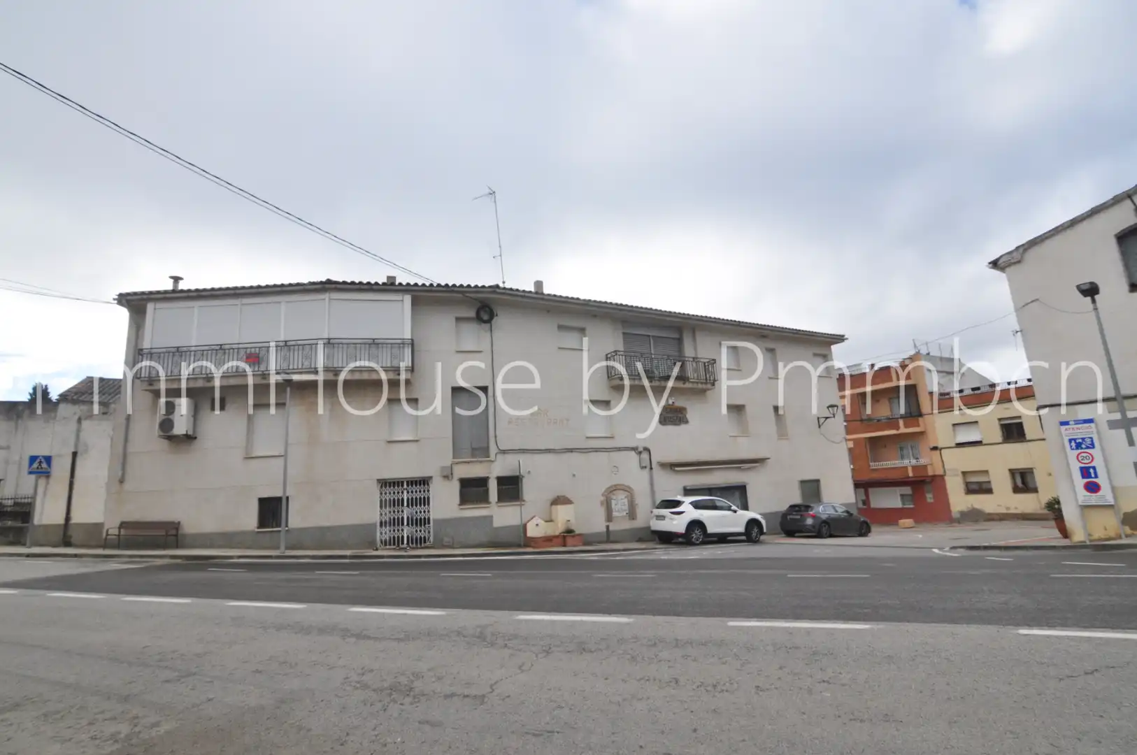 Vista exterior de Casa o chalet en venta en Mediona con Calefacción, Terraza y Horno