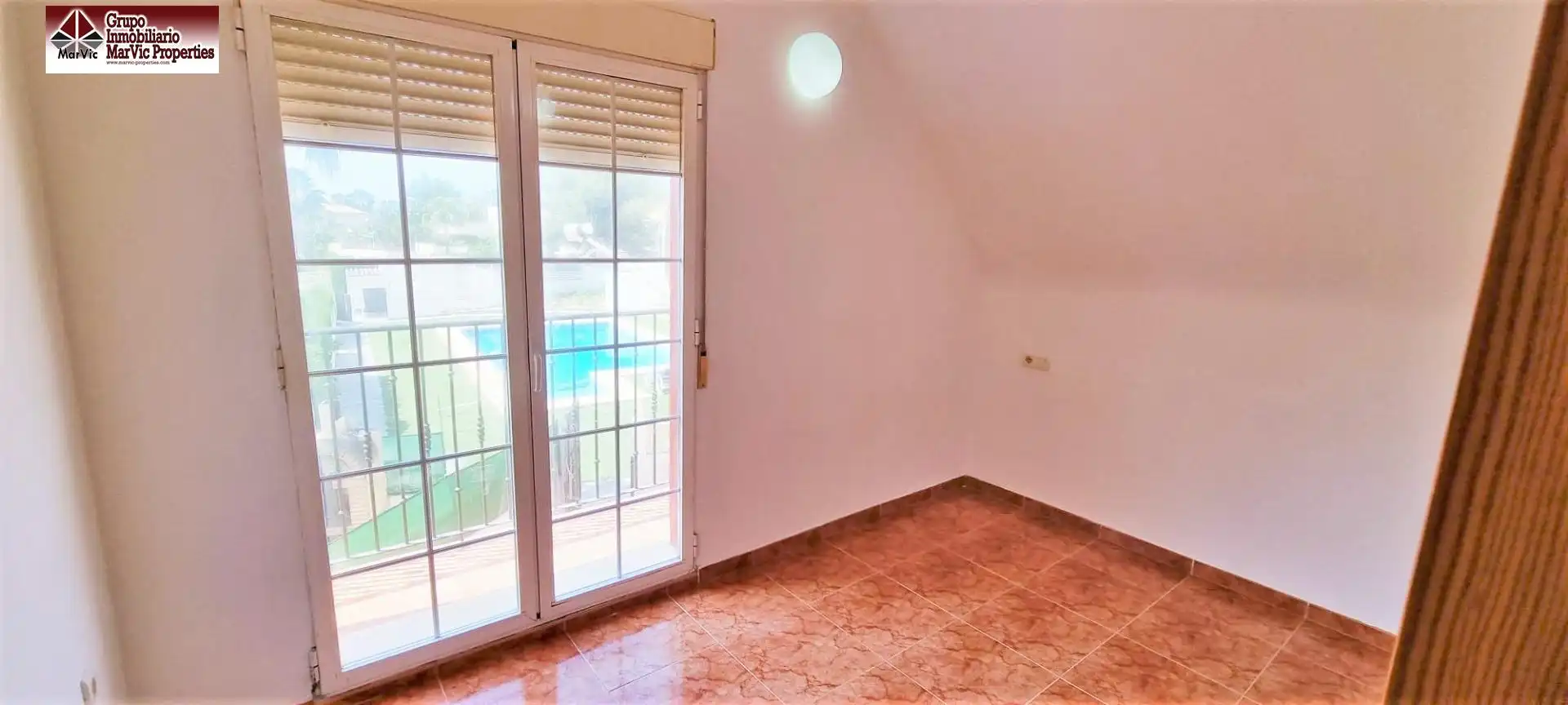 Dormitori de Casa o xalet en venda en La Nucia amb Calefacció, Jardí privat i Terrassa