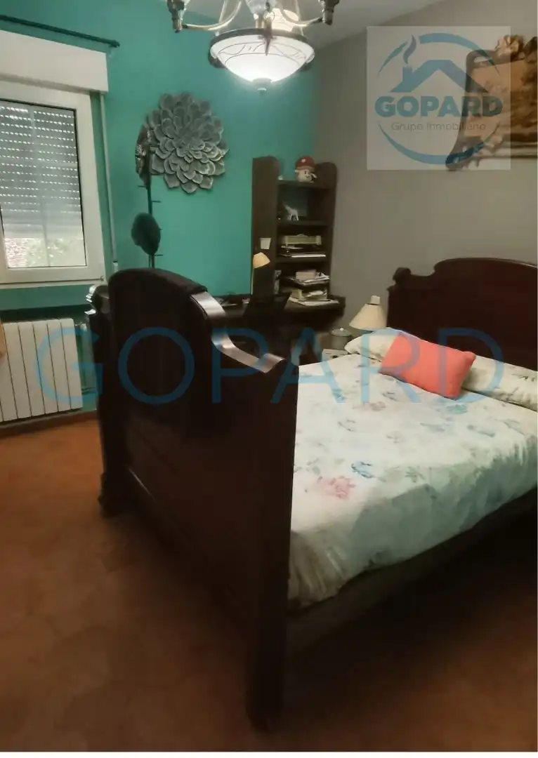 Dormitori de Casa o xalet en venda en Sacedón amb Calefacció, Jardí privat i Parquet