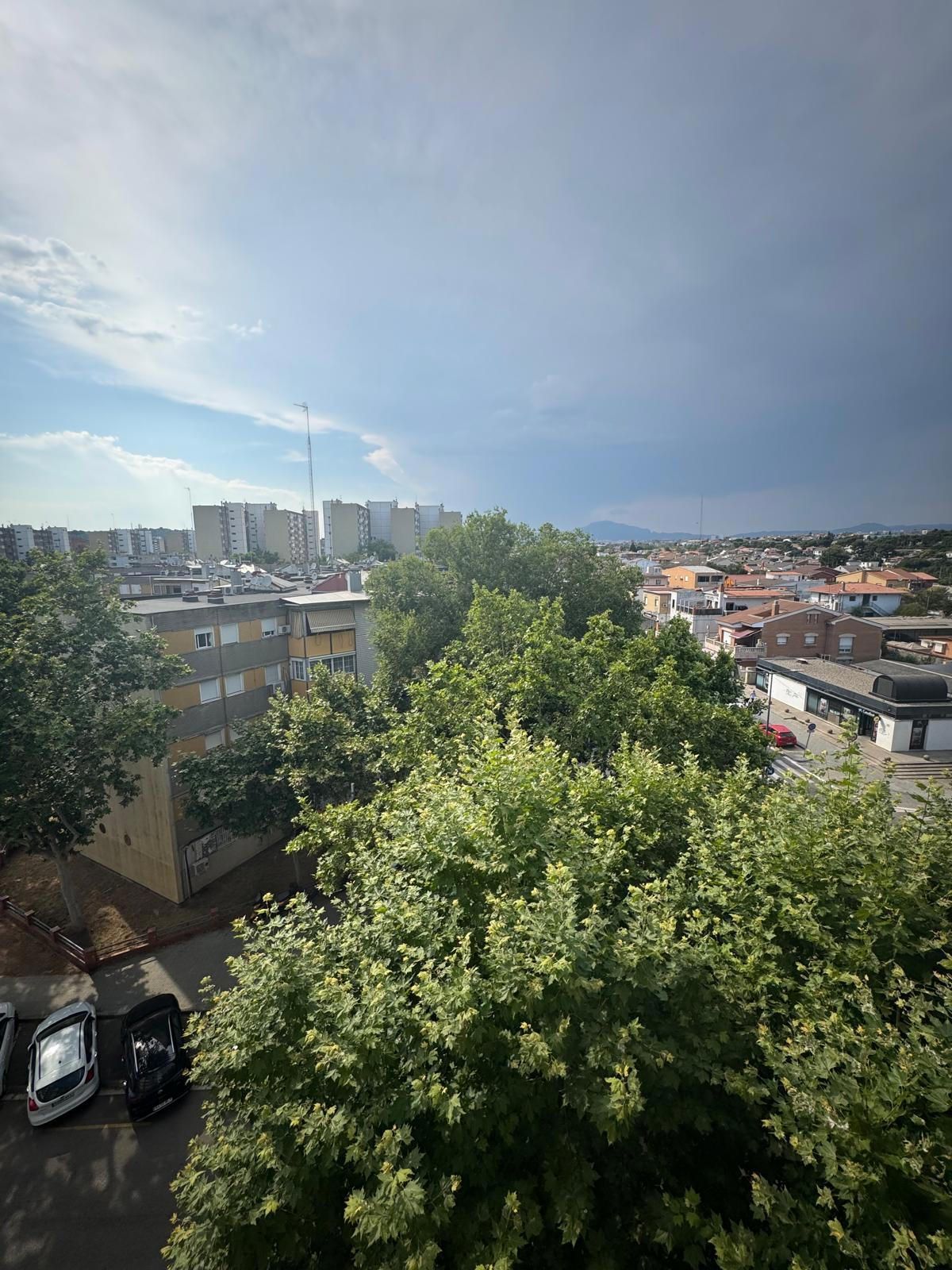 Exterior view of Flat for sale in Badia del Vallès  with Heating and Parquet flooring