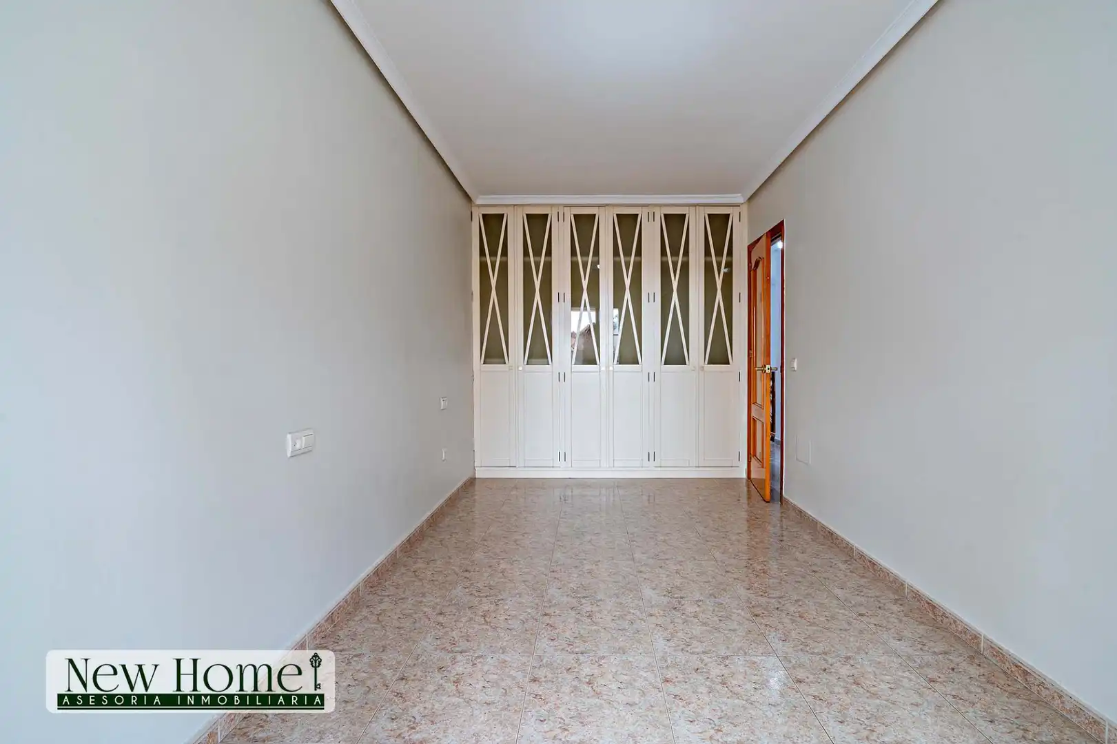 Habitación de Casa adosada en venta en Roquetas de Mar con Terraza, Amueblado y Piscina comunitaria