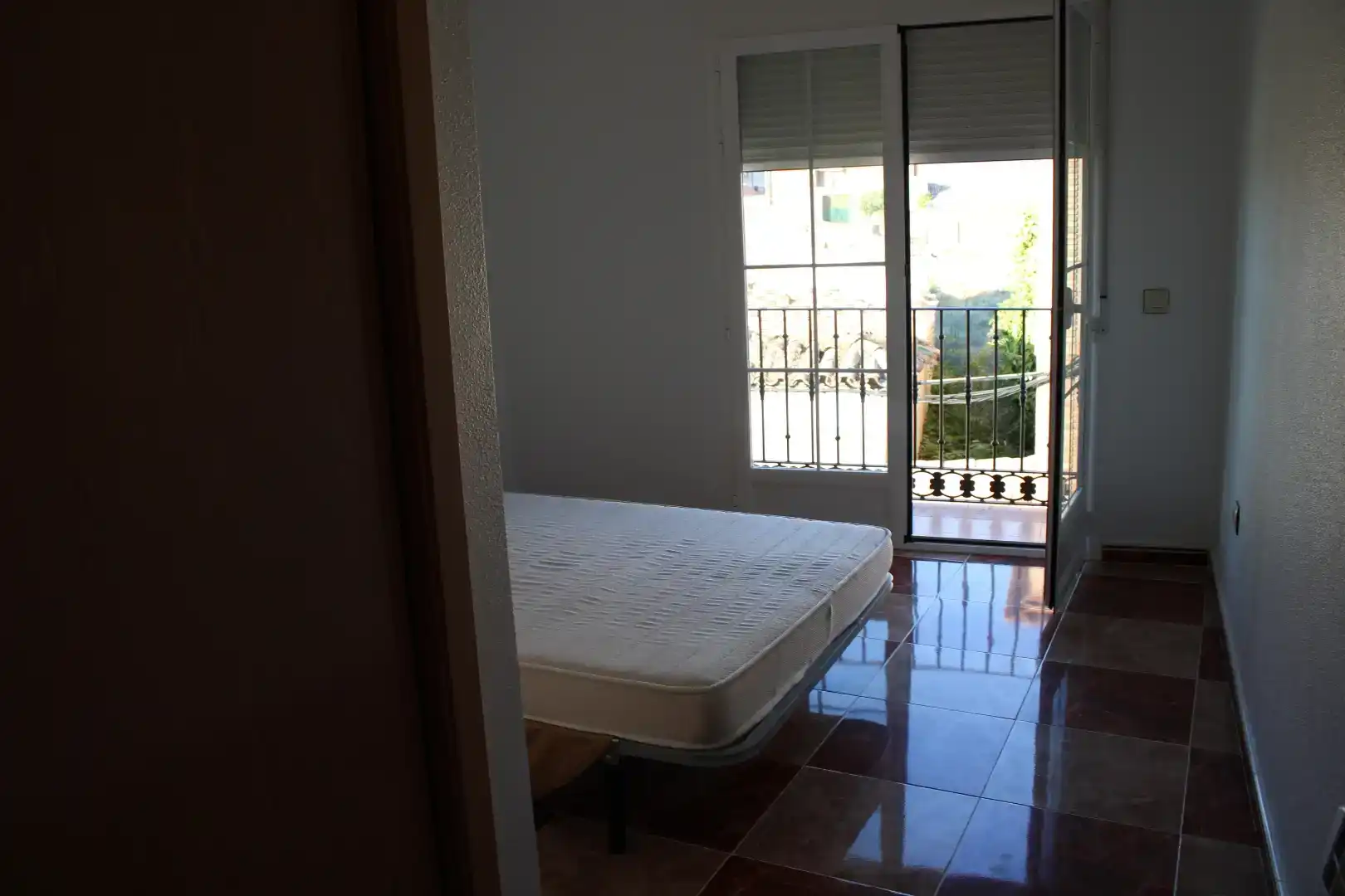Habitación de Casa o chalet en venta en Carmena con Jardín privado, Trastero y Balcón