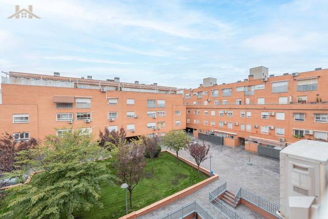 Piso en Venta en Calle Bélgica en Parque Europa - Los Pitufos