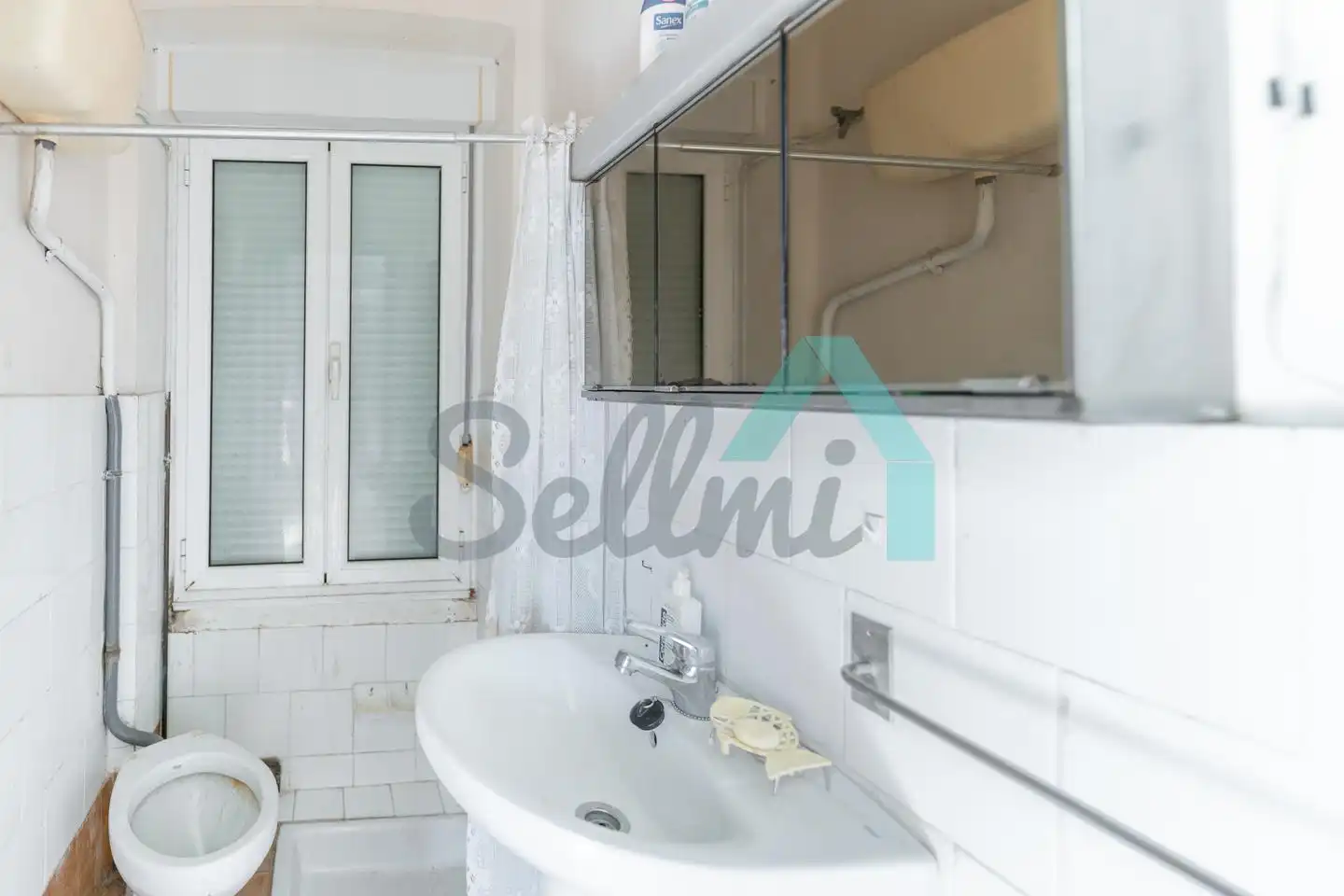 Baño de Casa o chalet en venta en Salas con Calefacción, Jardín privado y Parquet