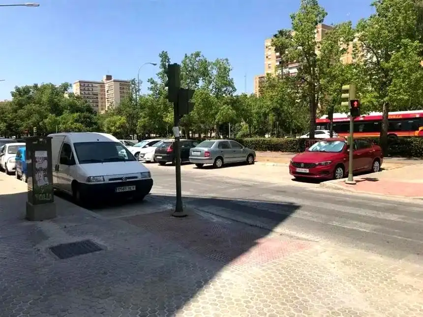 Vista exterior de Pis de lloguer en Sevilla amb Aire condicionat