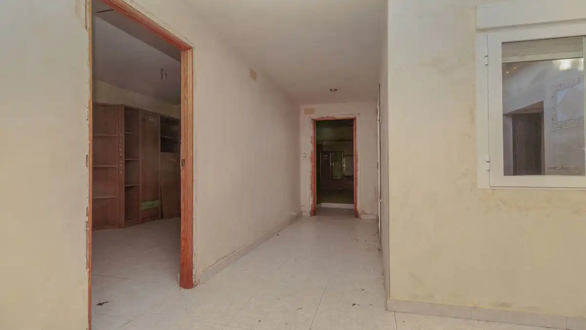 Casa adosada en venta en Valdepeñas