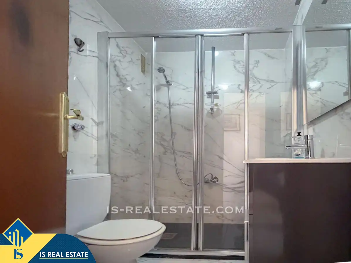 Bathroom of Apartments for sale in Guardamar del Segura  with Air Conditioner, Heating and Terrace